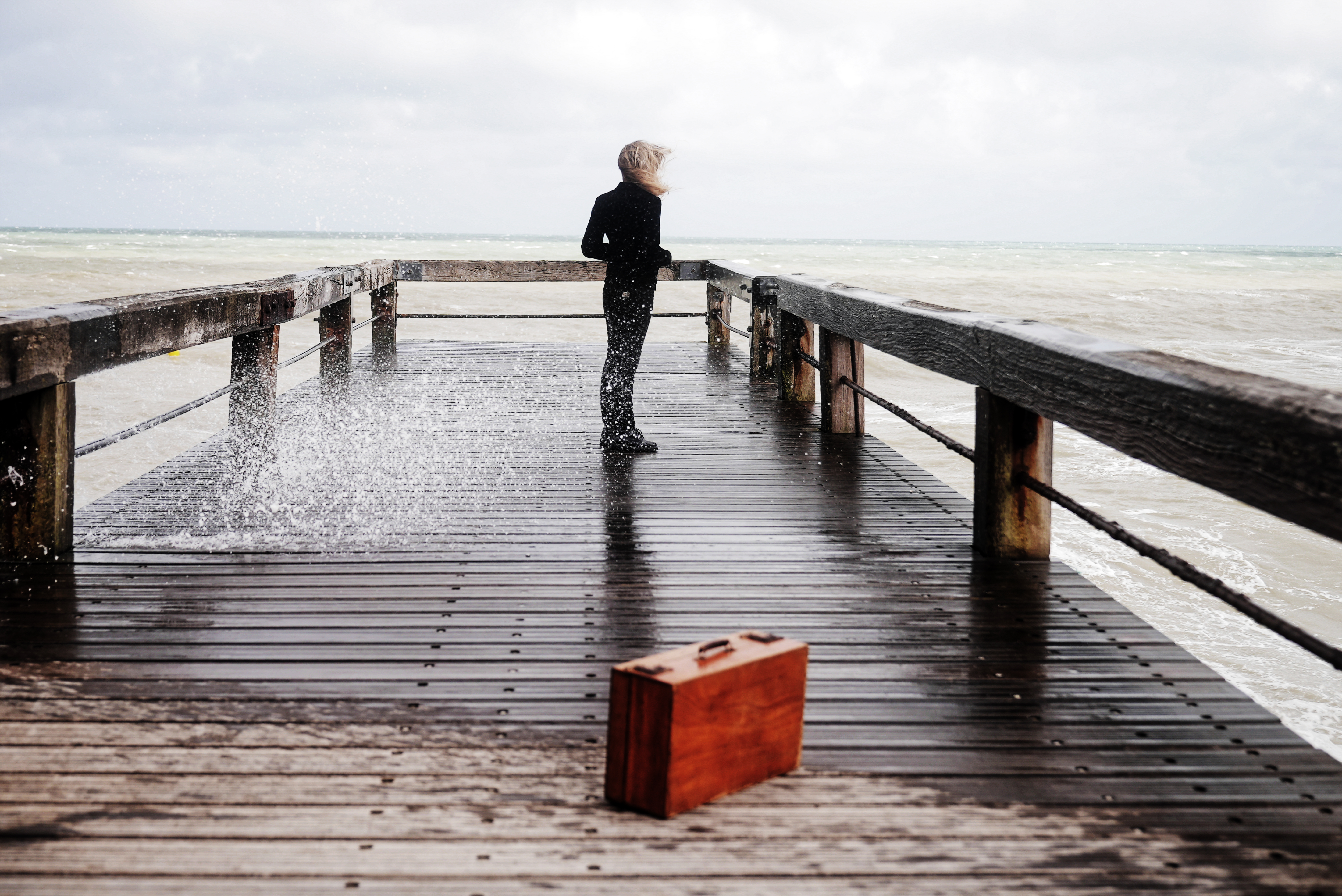 Nat sur une jetée